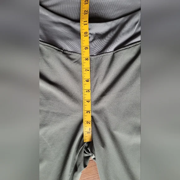 Patagonia Happy Hike Studio Pants. Women's. Olive Green. Size M. - Picture 9 of 10